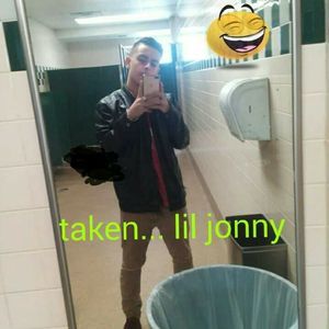 Meet your Posher, Jonny